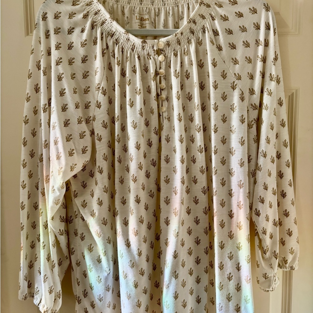 L.L. Bean Women's Cream Top with Leaf Print 2x